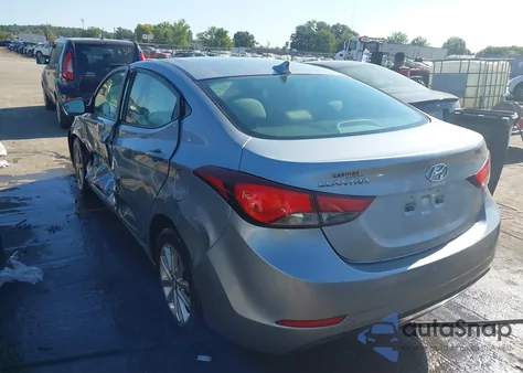 2015 Hyundai Elantra Se z USA, uszkodzony, nr VIN 5NPDH4AE8FH551123
